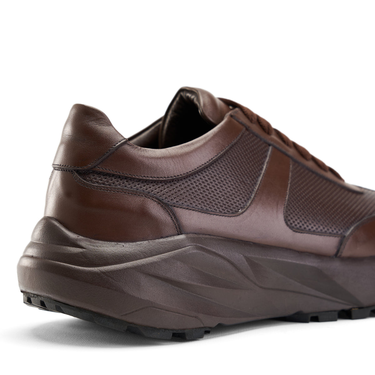 FlexStep Leather Sneakers