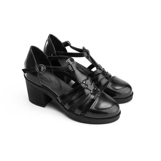 Cut-Out Leather Heels - Black