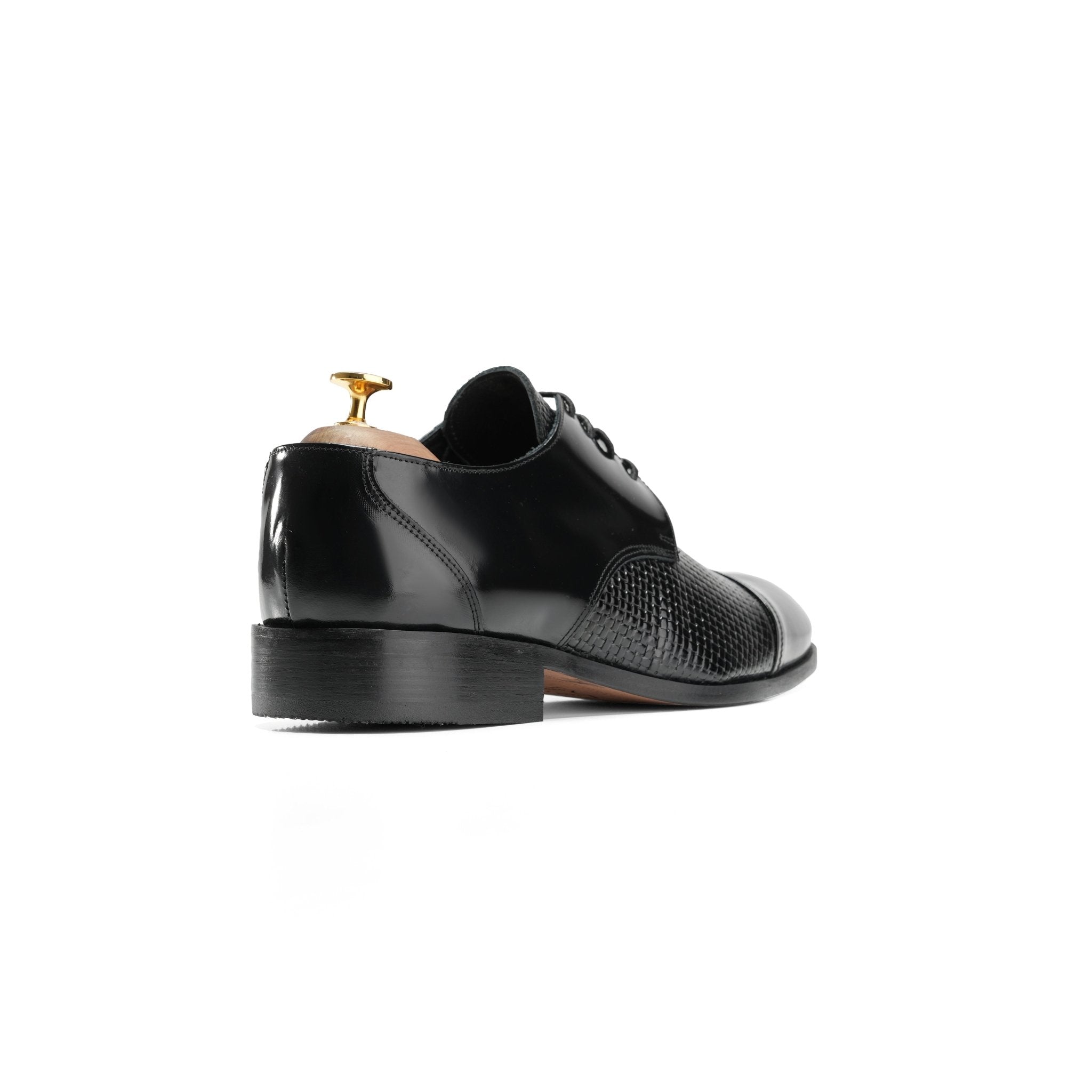 Leather Luxe: Step into Style - Black - Crestshoes