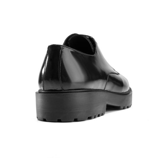 Luxury That Fits Your Step - Black