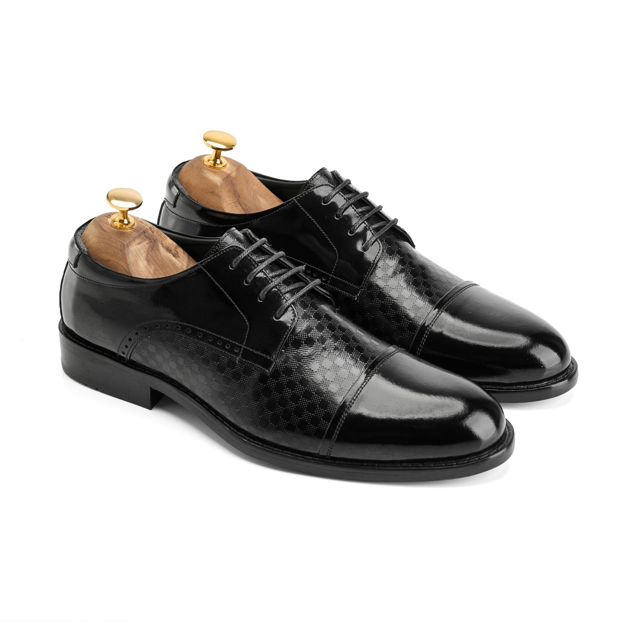 Sharp & Sleek Classic - Crestshoes