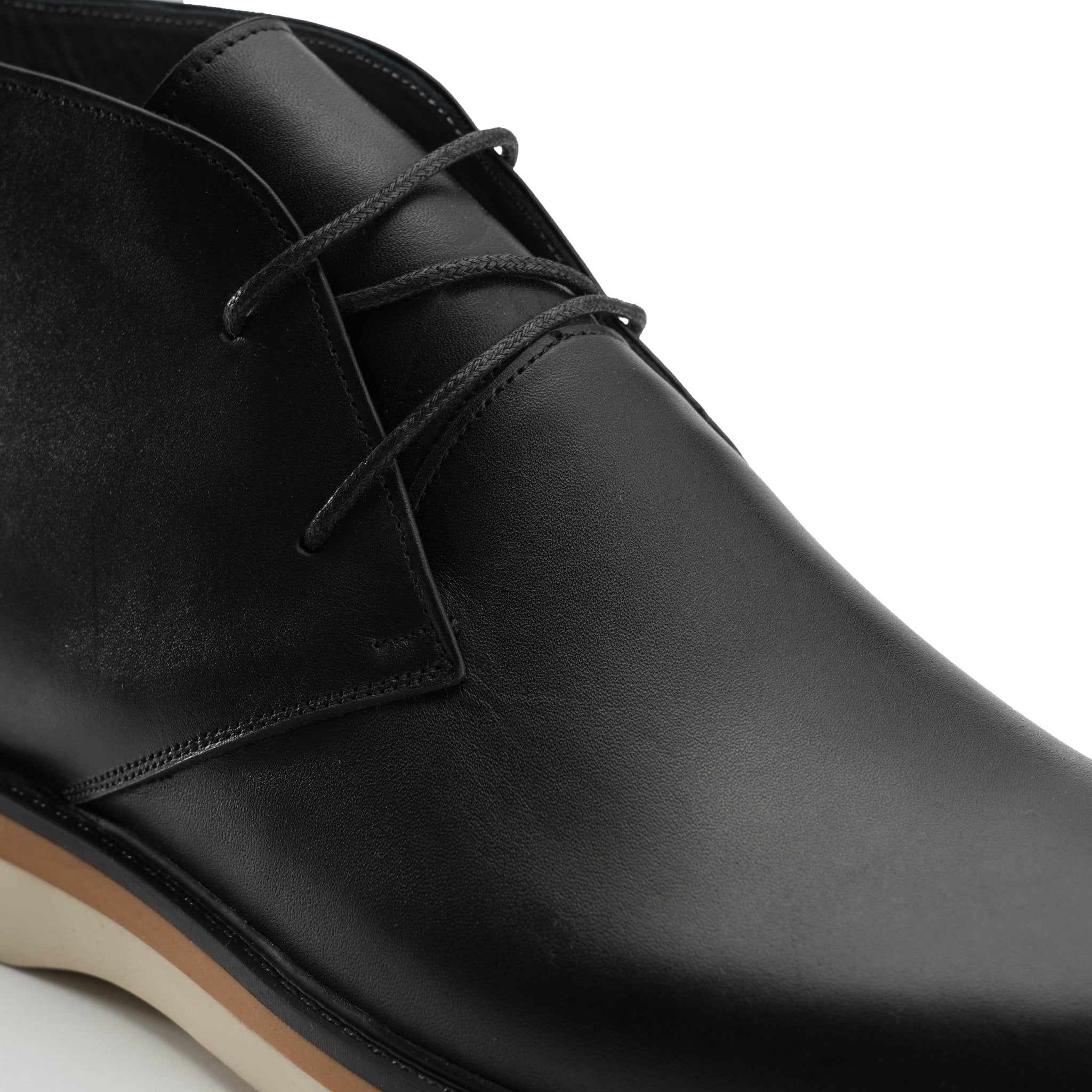 Sophisticated Men's High Brogue Boots - Black - Crestshoes