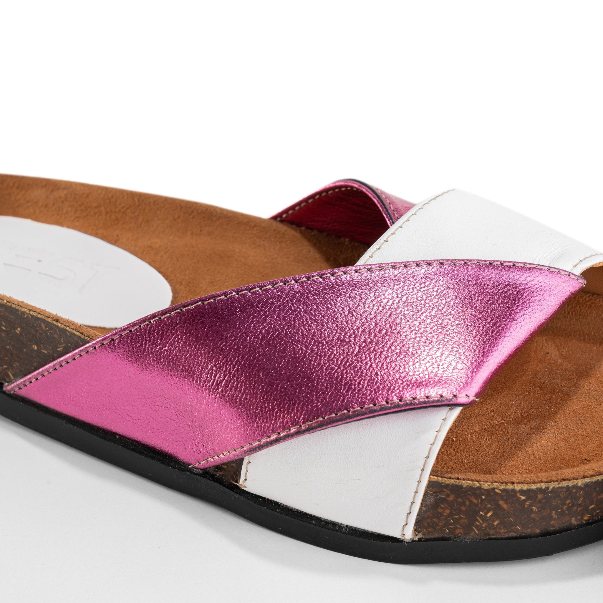 Stellar sandals | Pink in white - Crestshoes
