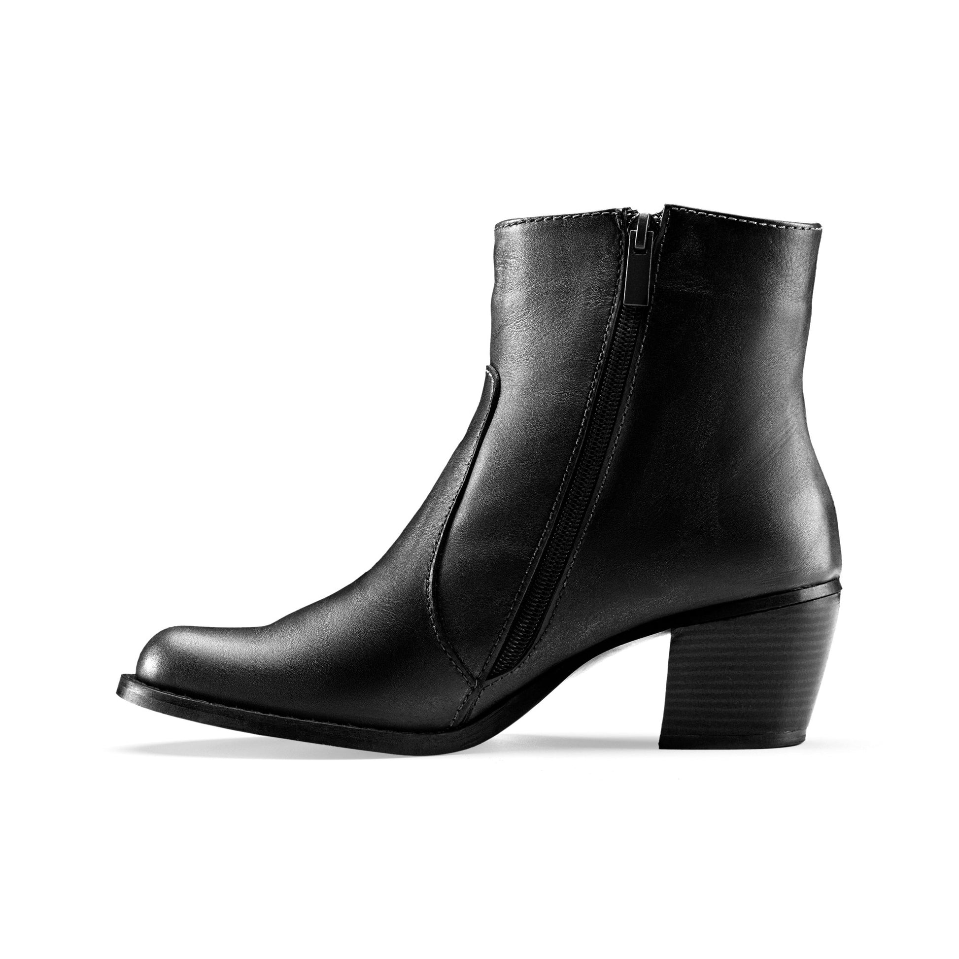 Vagabond Heel Boots rotating - Black - Crestshoes